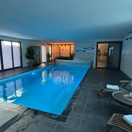 Superbe Studio Privee Au Calme Avec Piscine Et Spa Sailly-lez-Lannoy Exterior photo